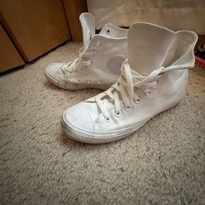 ALL WHITE HIGH TOP CONVERSE